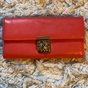 Coral wallet